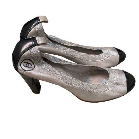 CHANEL CAP TOE PATENT LEATHER SILVER HEELS - Picture 1 of 6